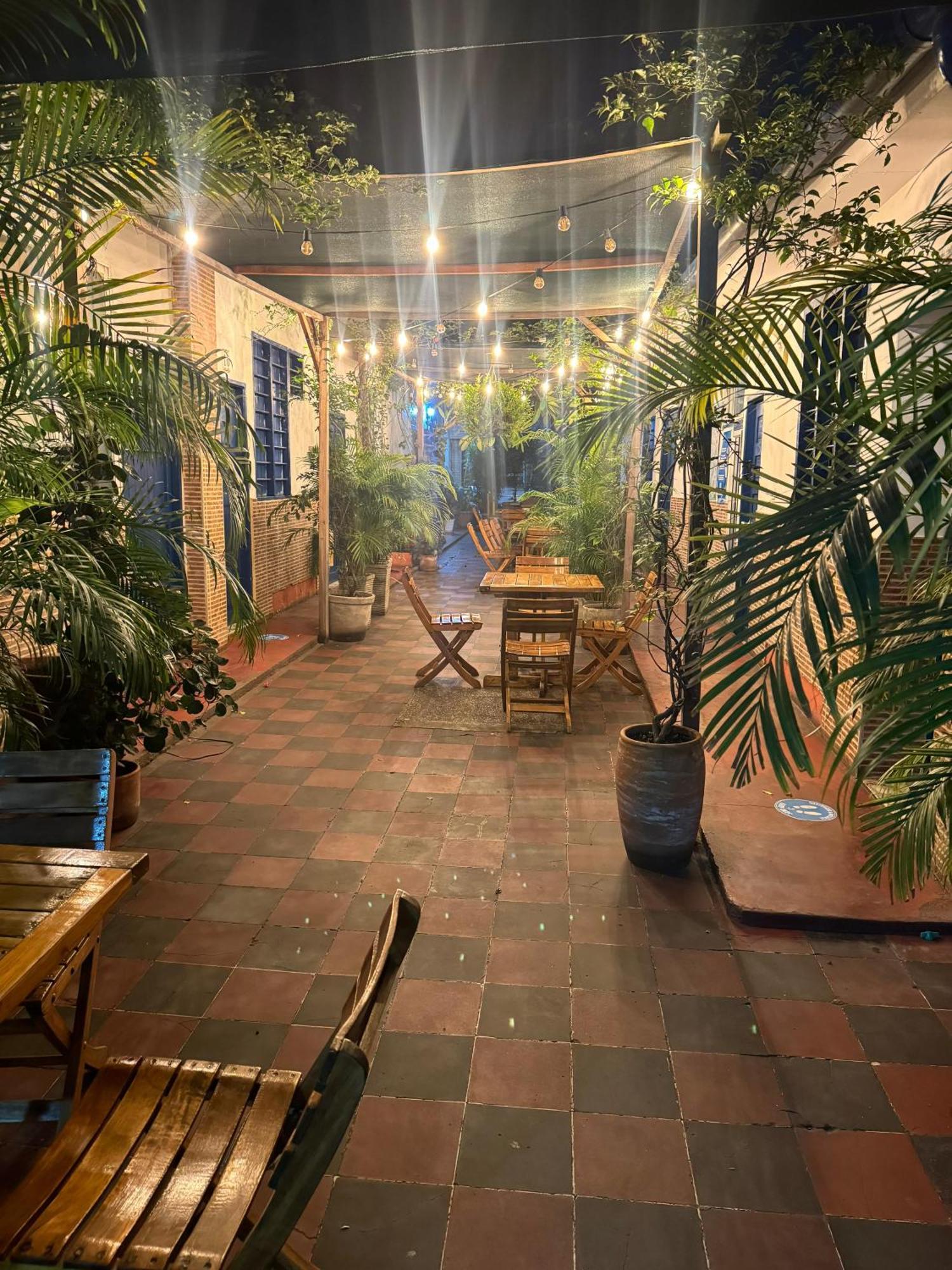 Cartagena Hostal Luna Llena Getsemani מראה חיצוני תמונה